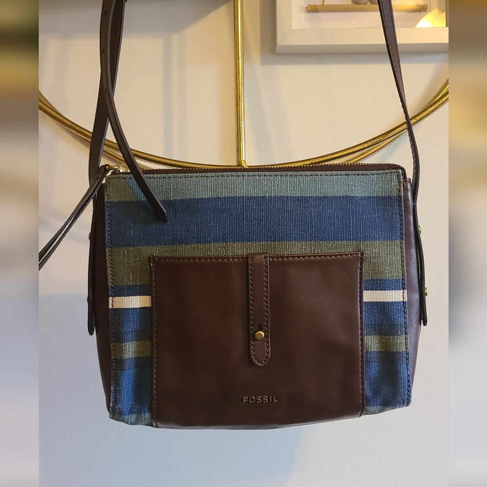 BNWOT Fossil Crossbody Bag